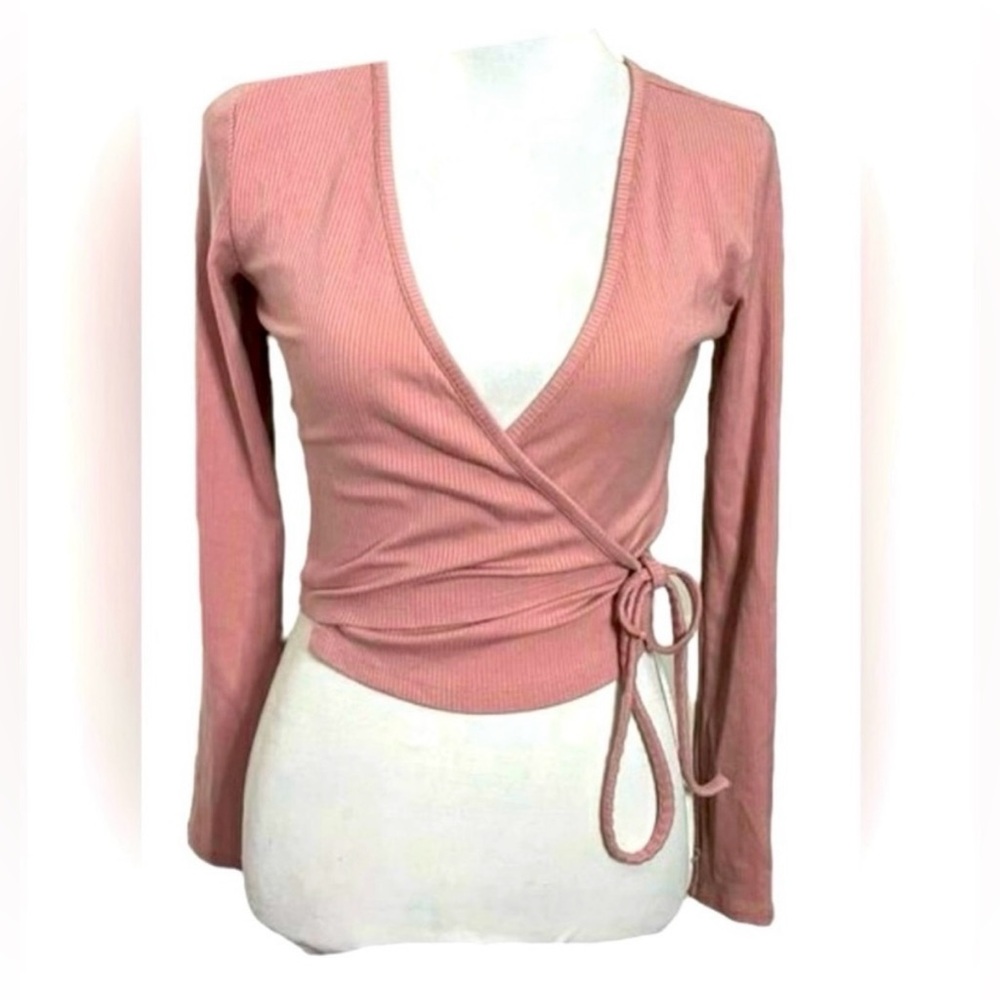 Aritzia Sunday Best Pink Ribbed Long Sleeve Wrap. Size S PERFECT CONDITION!